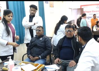 सड़क सुरक्षा अभियान के तहत परिवहन विभाग ने लगाए नेत्र कैंप, चालक परिचालकों का किया जाएगा नेत्र प्रशिक्षण