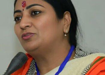 दिल्ली की नई मुख्यमंत्री रेखा गुप्ता की होगी ताजपोशी, रामलीला मैदान में 6 मंत्रियों के साथ सीएम पद की लेंगी शपथ
