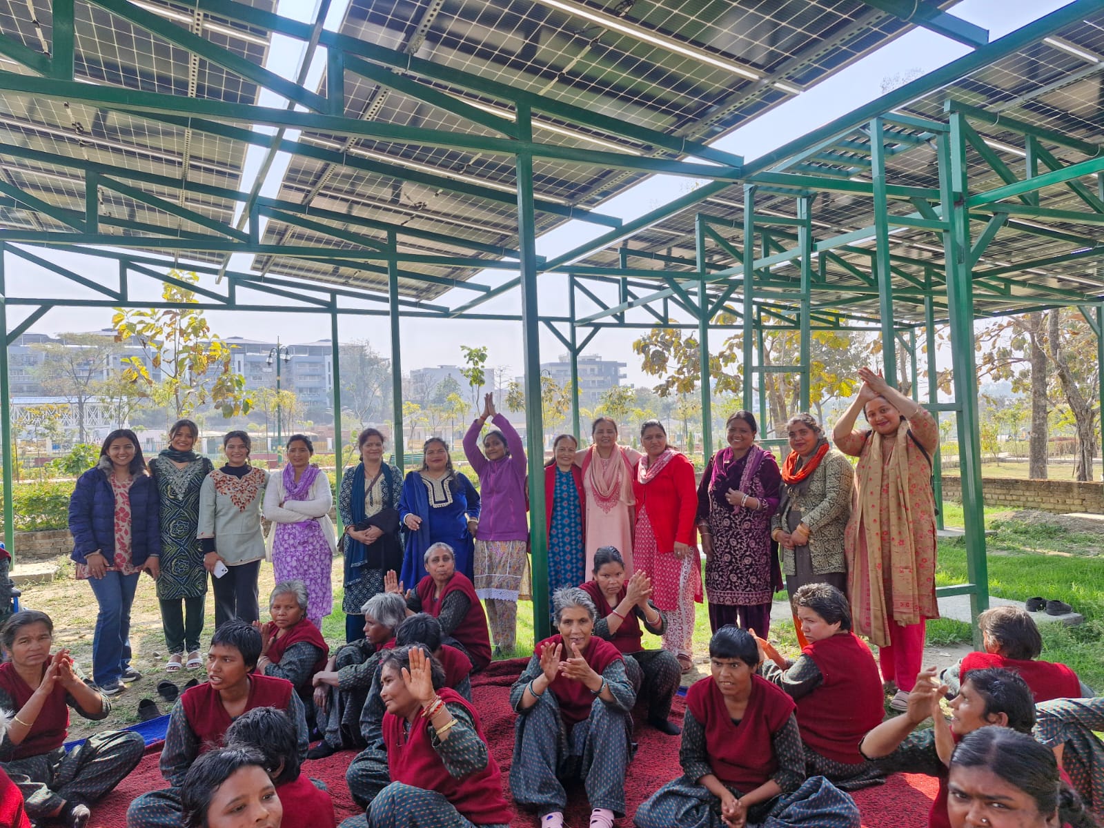 संवासनियों के चेहरे पर मुस्कान लौटाती डीएम सविन बंसल की संवेदनशील पहल