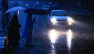 उत्तराखंड में मौसम ने बदली करवट, पहाड़ों में बारिश और तेज हवाओं का येलो अलर्ट