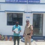 चाय की दुकान की आड़ में लोगों को शराब पिलाने वाले अभियुक्त को दून पुलिस ने किया गिरफ्तार