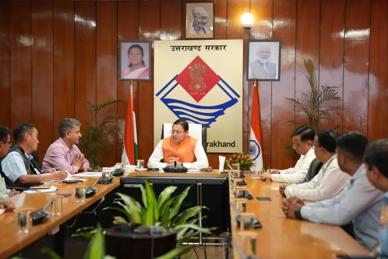 सीएम धामी ने किया ‘मेरी योजना’ ऑडियो पुस्तक का अनावरण