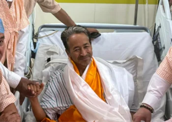 26 दिन बाद खत्म हुआ सोनम वांगचुक का अनशन, सरकार के आश्वासन पर लिया बड़ा फैसला