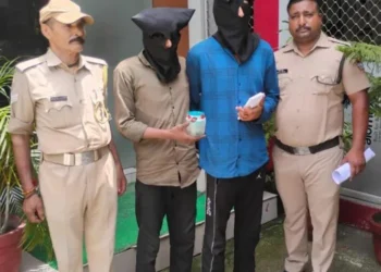 ऑपरेशन प्रहार के तहत पुलिस की बड़ी कार्यवाही: 7.34 ग्राम अवैध स्मैक के साथ दो तस्कर गिरफ्तार