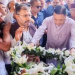 पूर्व कैबिनेट मंत्री हीरा सिंह बिष्ट को मुख्यमंत्री धामी की श्रद्धांजलि, शोक संतप्त परिजनों को बंधाया ढांढस