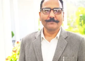 नैनीताल: निजी अस्पतालों को DM की सख्त चेतावनी, सरकारी स्वास्थ्य कार्यक्रमों की अनदेखी पड़ी तो होगी कार्रवाई