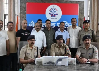 हल्द्वानी। गोरापड़ाव डकैती कांड: पुलिस ने दो और आरोपियों को दबोचा, तमंचे-कारतूस समेत 1.40 लाख की नकदी बरामद