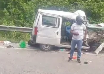 मणिमाई मंदिर के पास भीषण सड़क हादसा, दो की मौत; पांच घायल, दो की हालत गंभीर