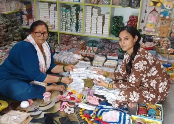 मालदेवता में सास-बहू की जोड़ी ने राखी कारोबार से मचाई धूम