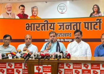 ‘वंदे मातरम’ पर सियासी संग्राम तेज, भट्ट बोले- कांग्रेस का रुख विभाजनकारी, सम्मान से नहीं होगा समझौता